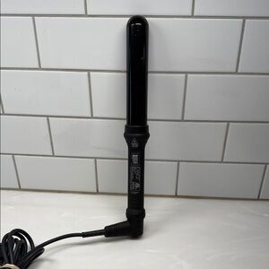 Lange Black Hair Styling Tool